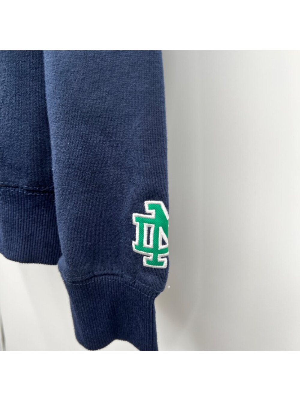 Colosseum Athletics Navy Blue Notre Dame Sweatshirt Womens Size XL - Picture 6 of 10